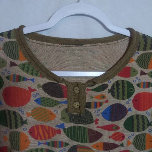 BuyKud Round Neck Fish Print Knitted Long Sleeve Lightweight Sweater Size M - Picture 3 of 9